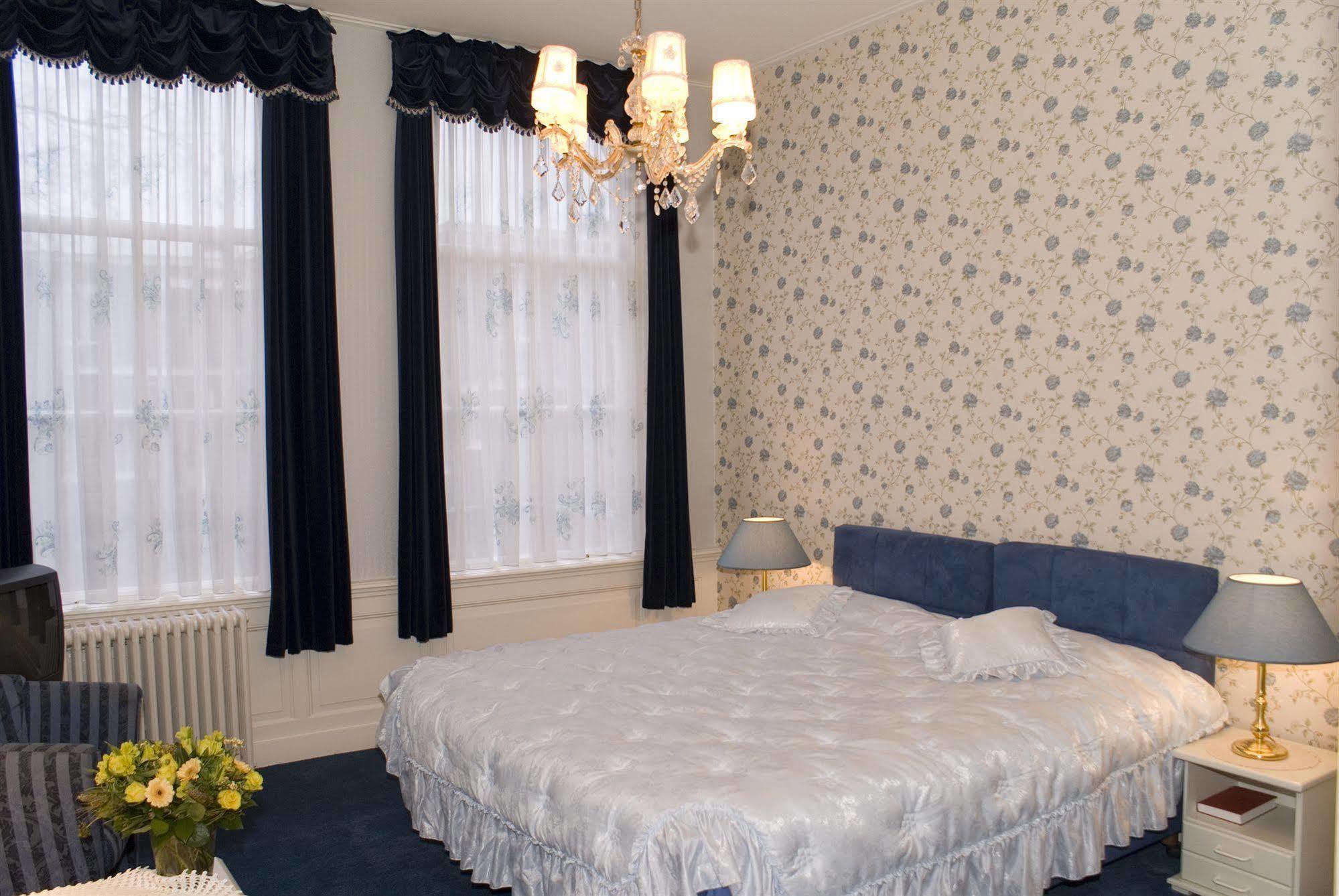 Hotel Excelsior 3*